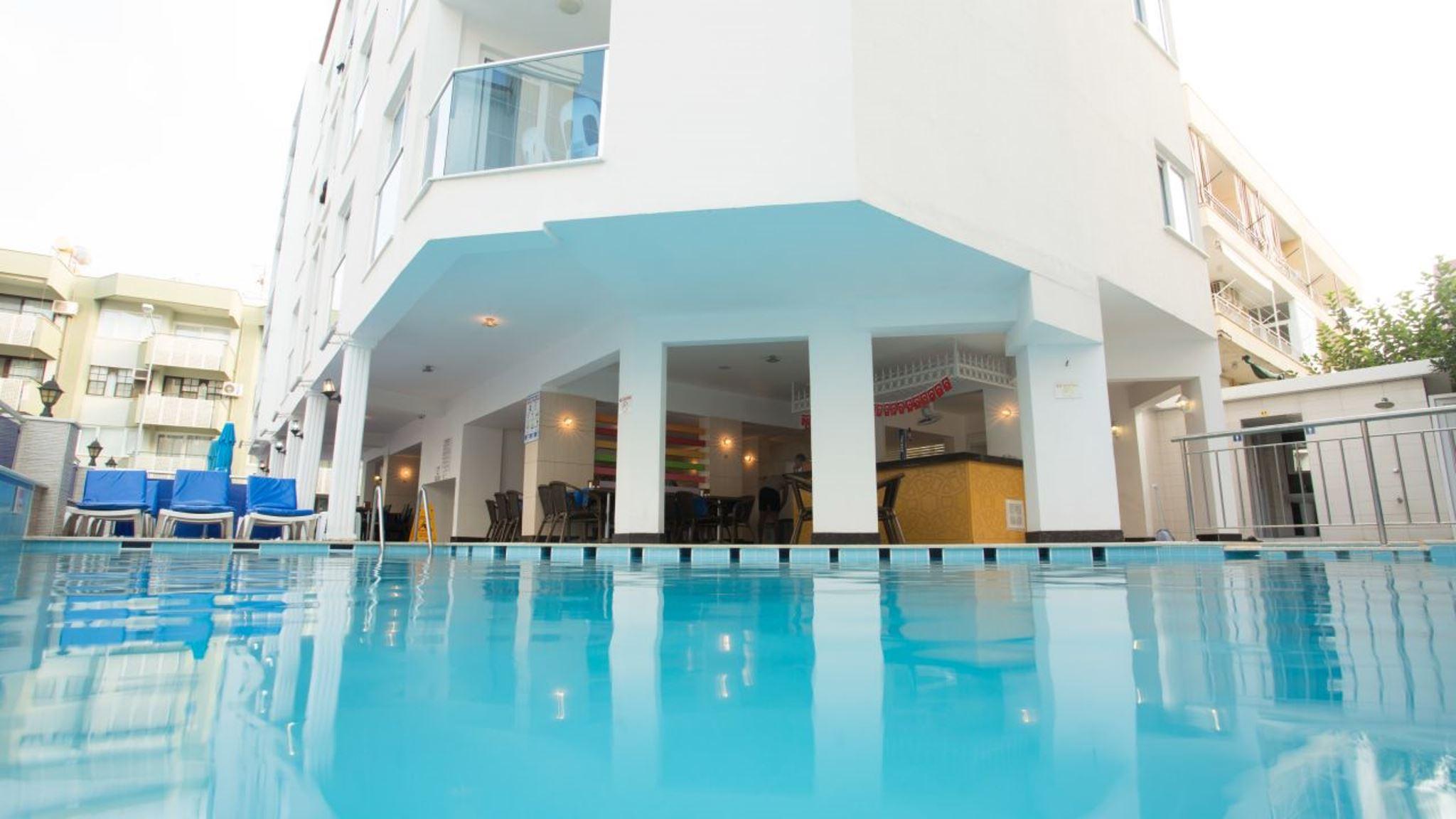 Cleopatra Golden 4* Аланія